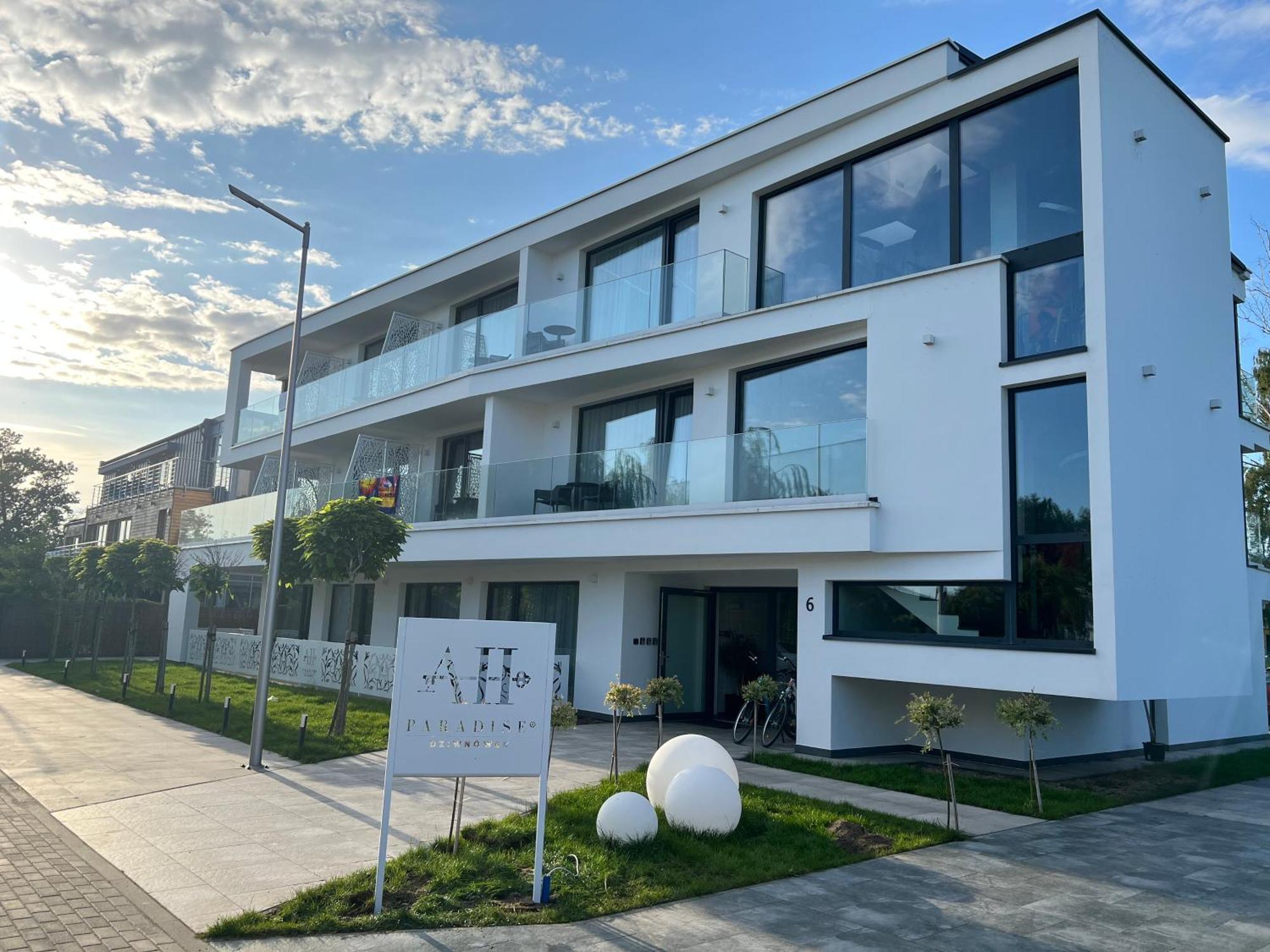 Aparthotel Paradise Dziwnowek Exterior photo